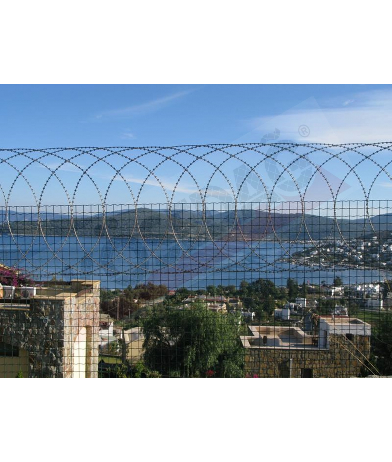 Düzlemsel Jiletli Tel